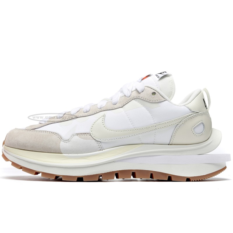 MManbuy Nike Vaporwaffle sacai Sail Gum